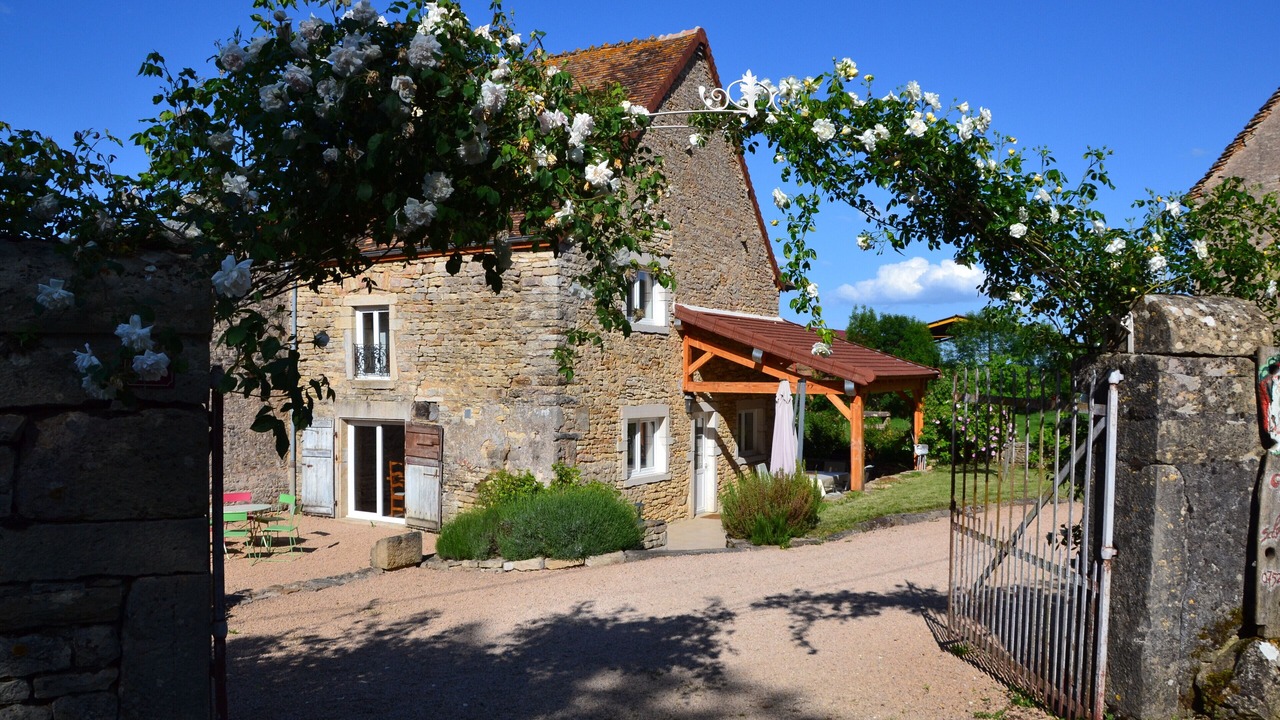 Photo of Outdoor in Saint-Ythaire