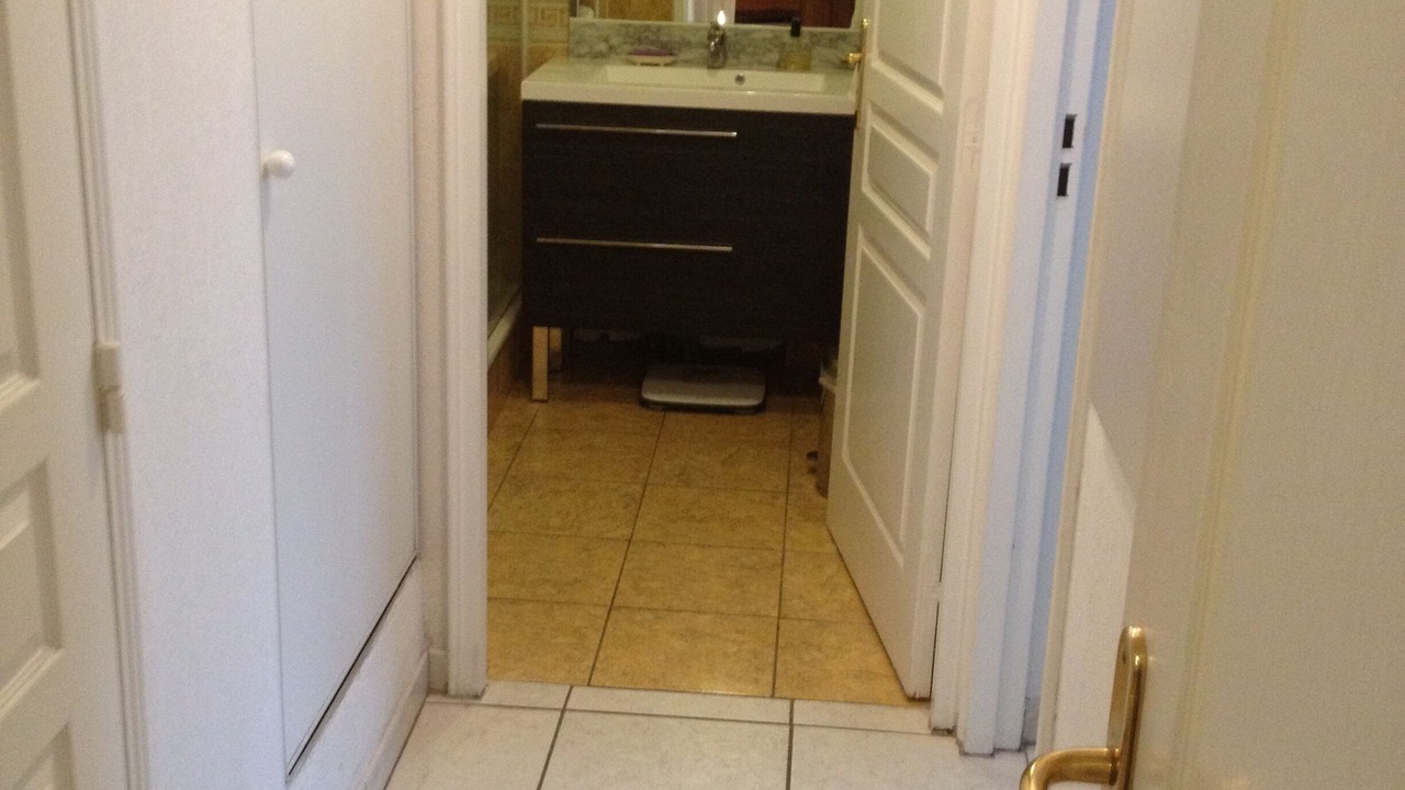 Photo of Bathroom in Sainte-Maxime City Centre
