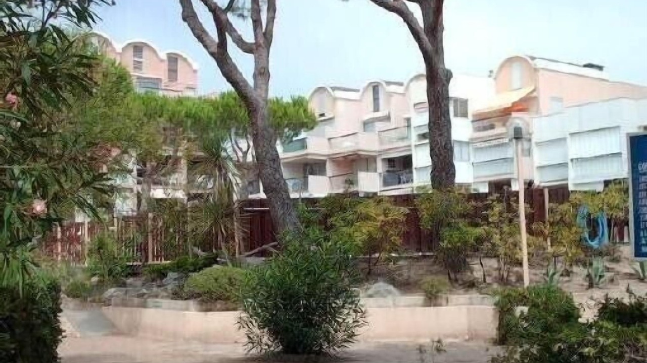 Photo of Outdoor in Port Rive Gauche