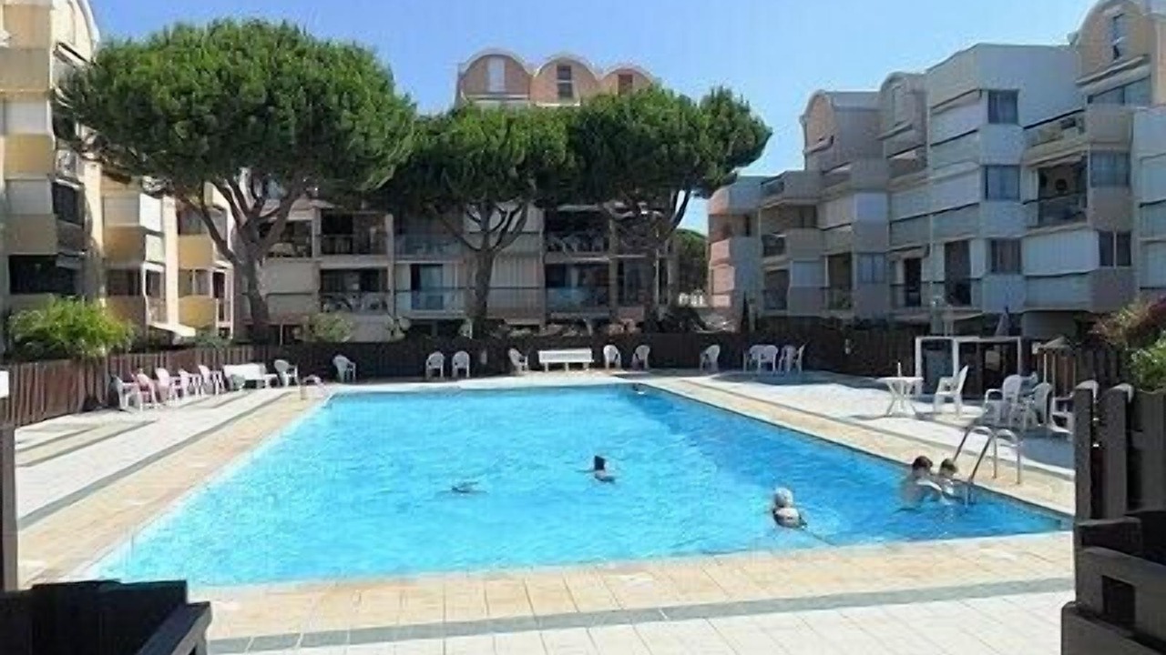 Photo of Outdoor in Port Rive Gauche
