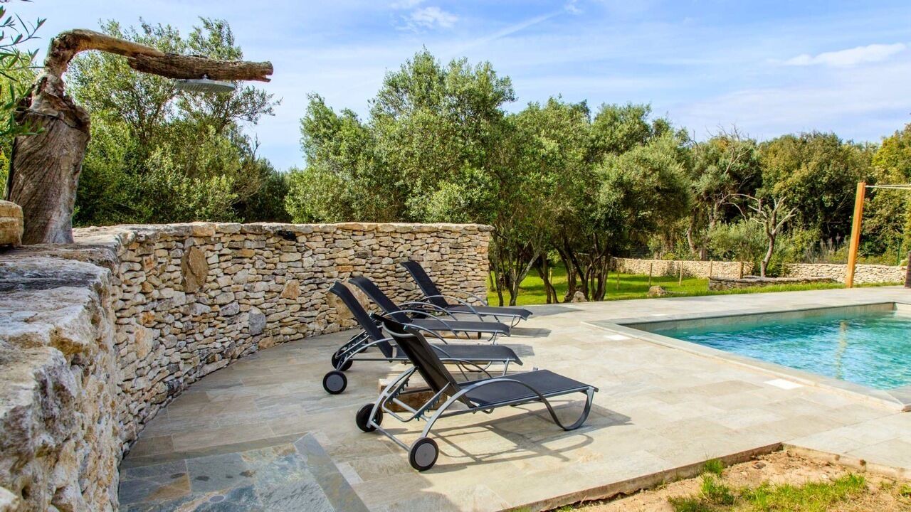 Photo of Outdoor in Bonifacio