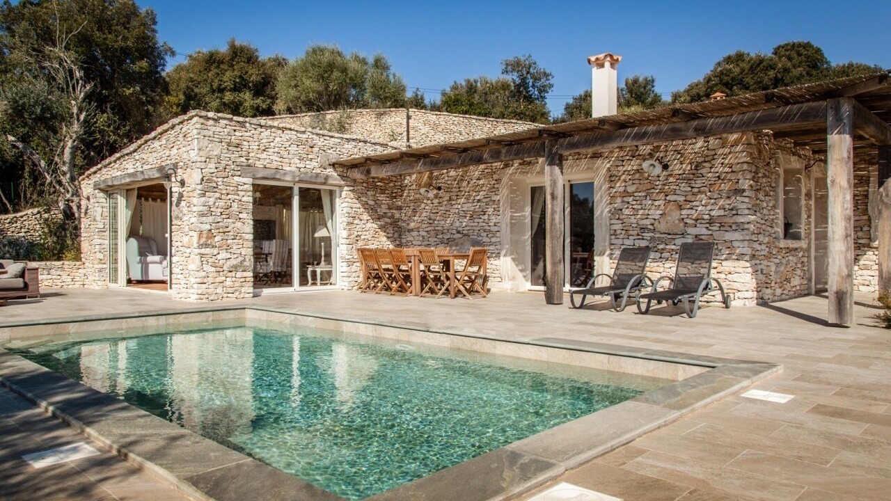 Photo of Outdoor in Bonifacio