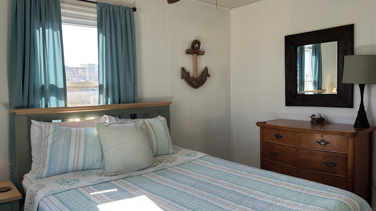 Photo of Bedroom in South Nags Head