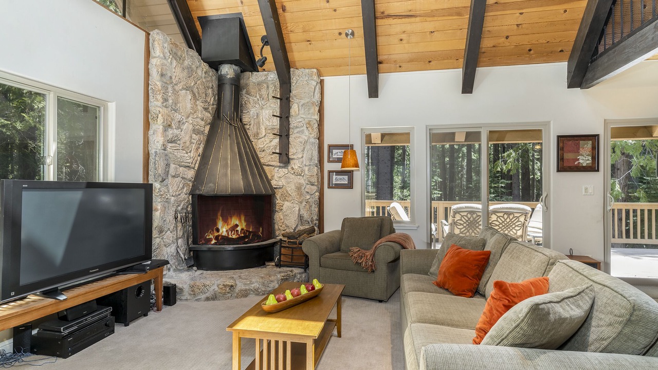 Photo of Livingroom in Homewood