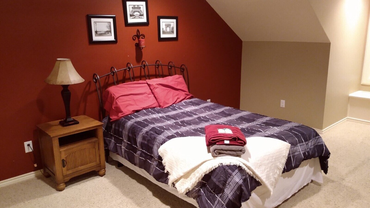 Photo of Bedroom in Bryan