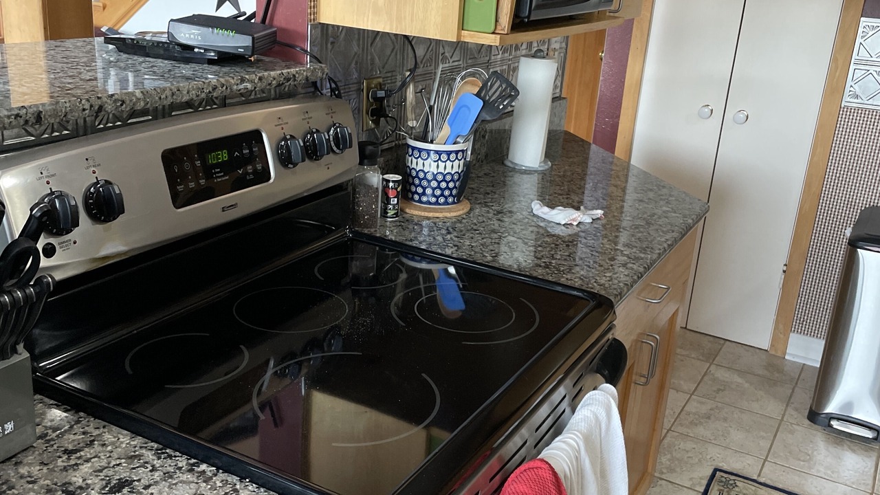 Photo of Kitchen in Lake Roesiger