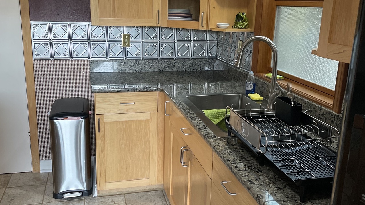 Photo of Kitchen in Lake Roesiger