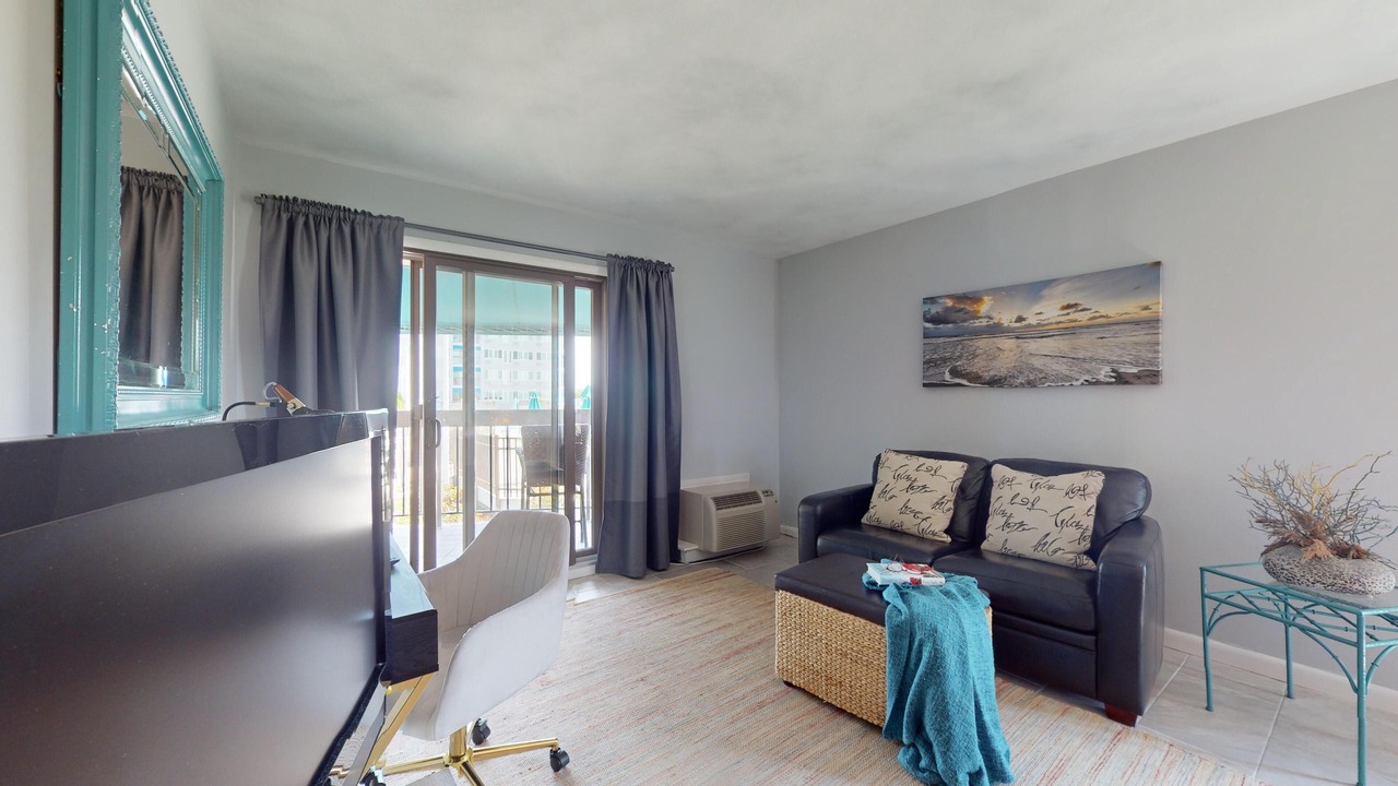 Photo of Livingroom in Southend