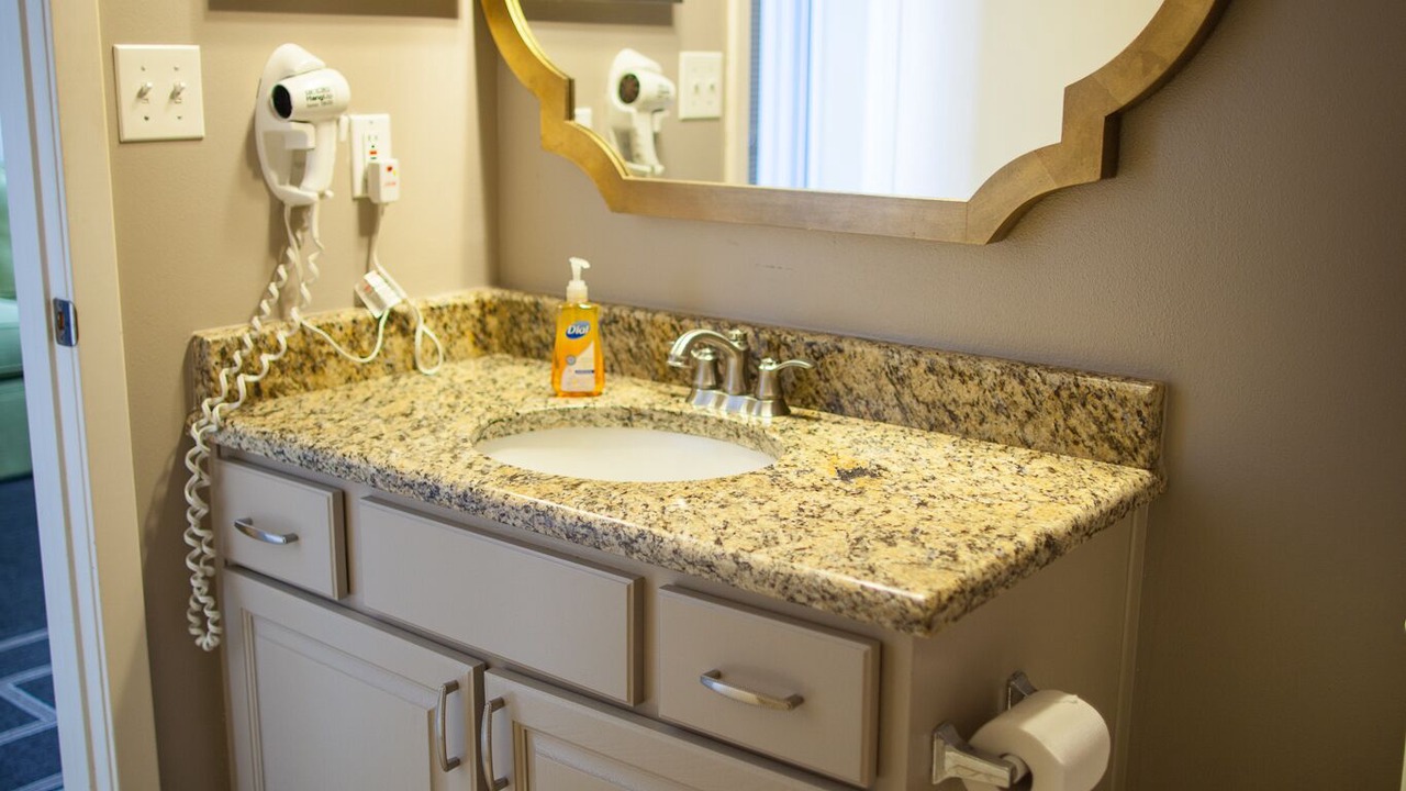 Photo of Bathroom in Orange Beach