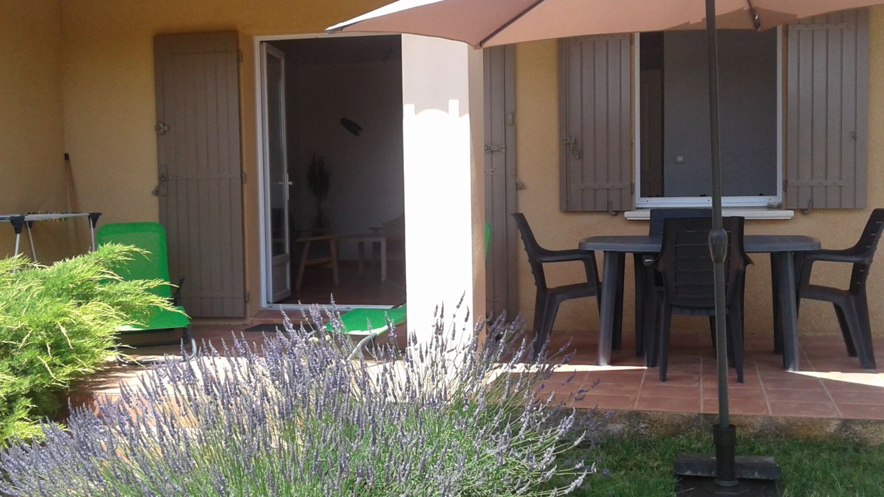 Photo of Patio Balcony in Gard Rhodanien