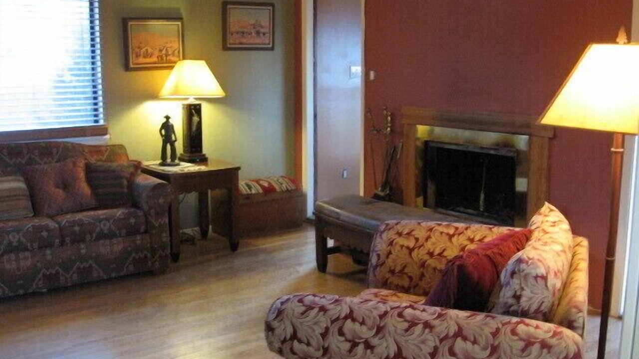 Photo of Livingroom in Placitas