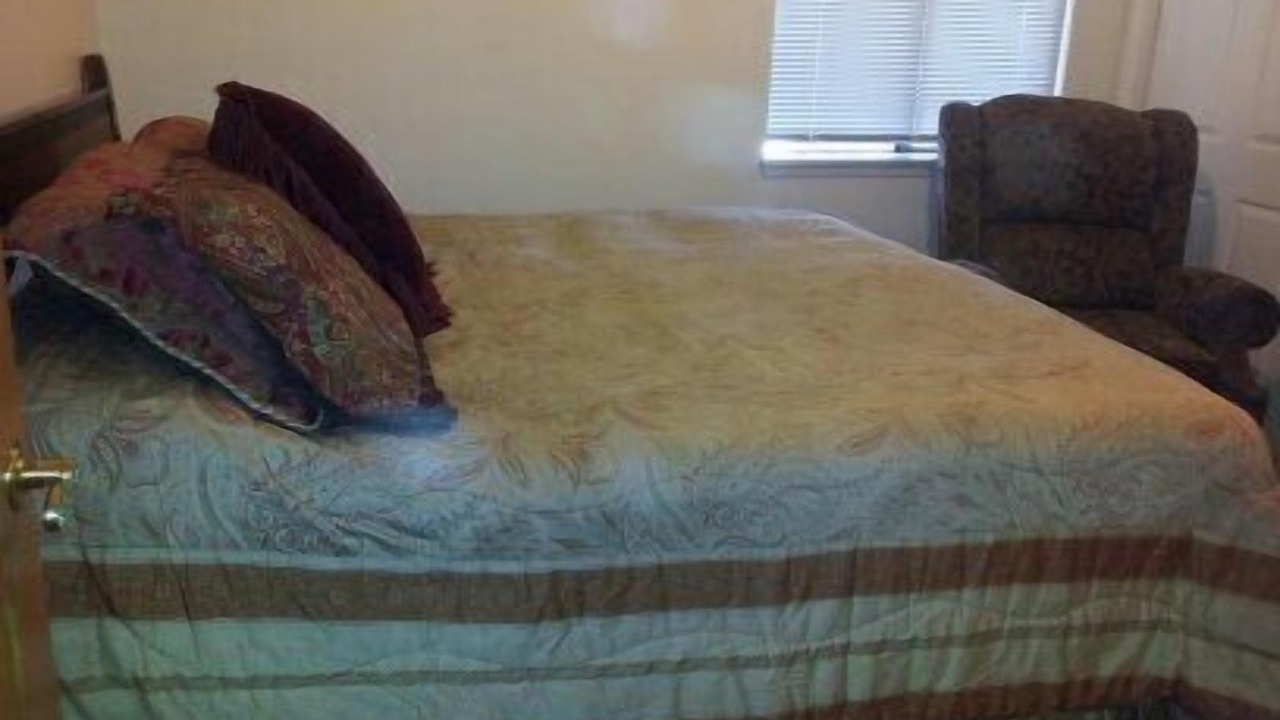 Photo of Bedroom in Placitas