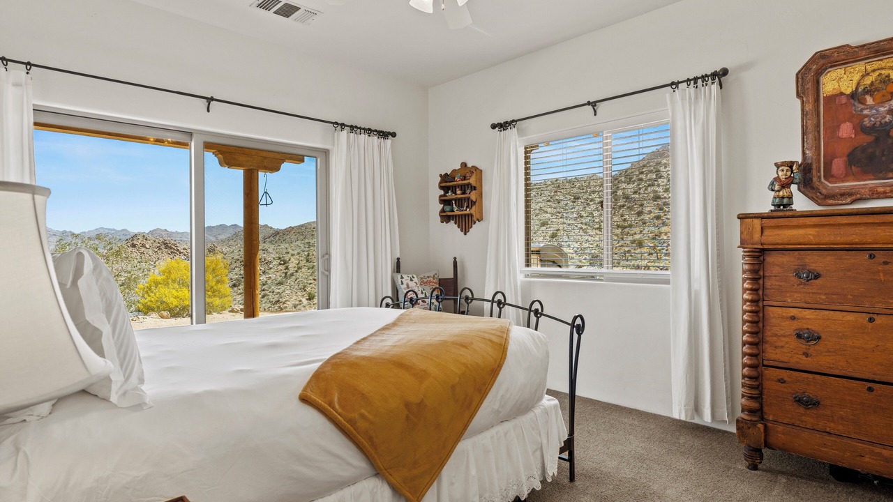 Photo of Others in Joshua Tree Highlands