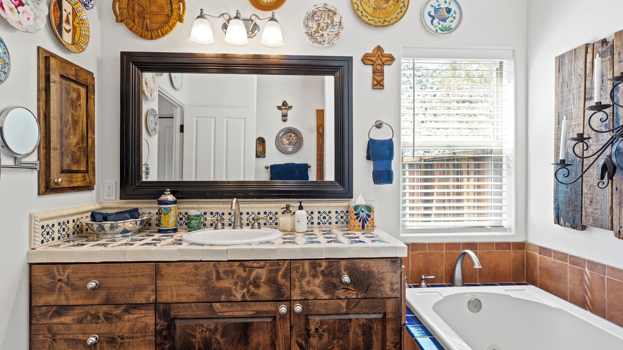Photo of Bathroom in Joshua Tree Highlands