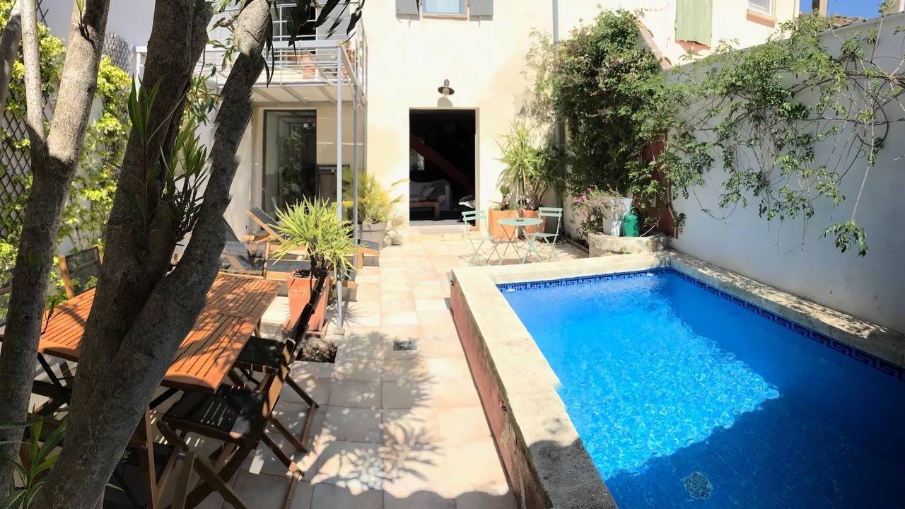 Photo of Outdoor in Aigues-Mortes Medieval City