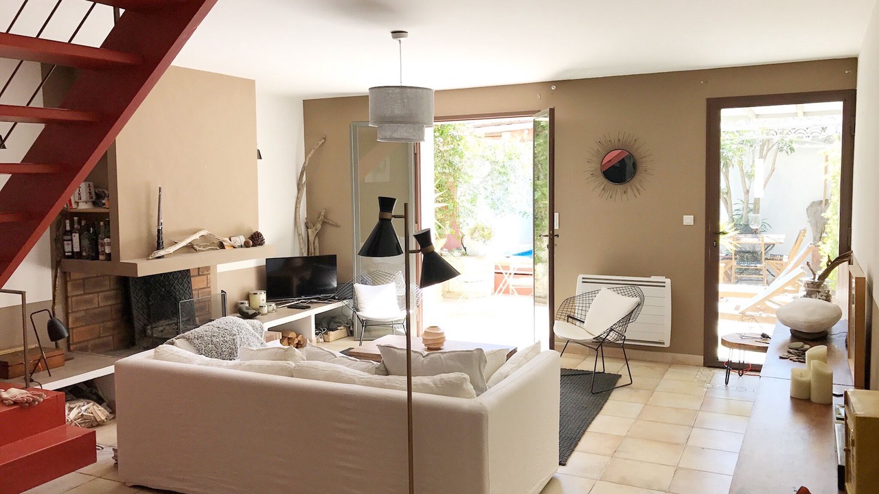 Photo of Livingroom in Aigues-Mortes Medieval City