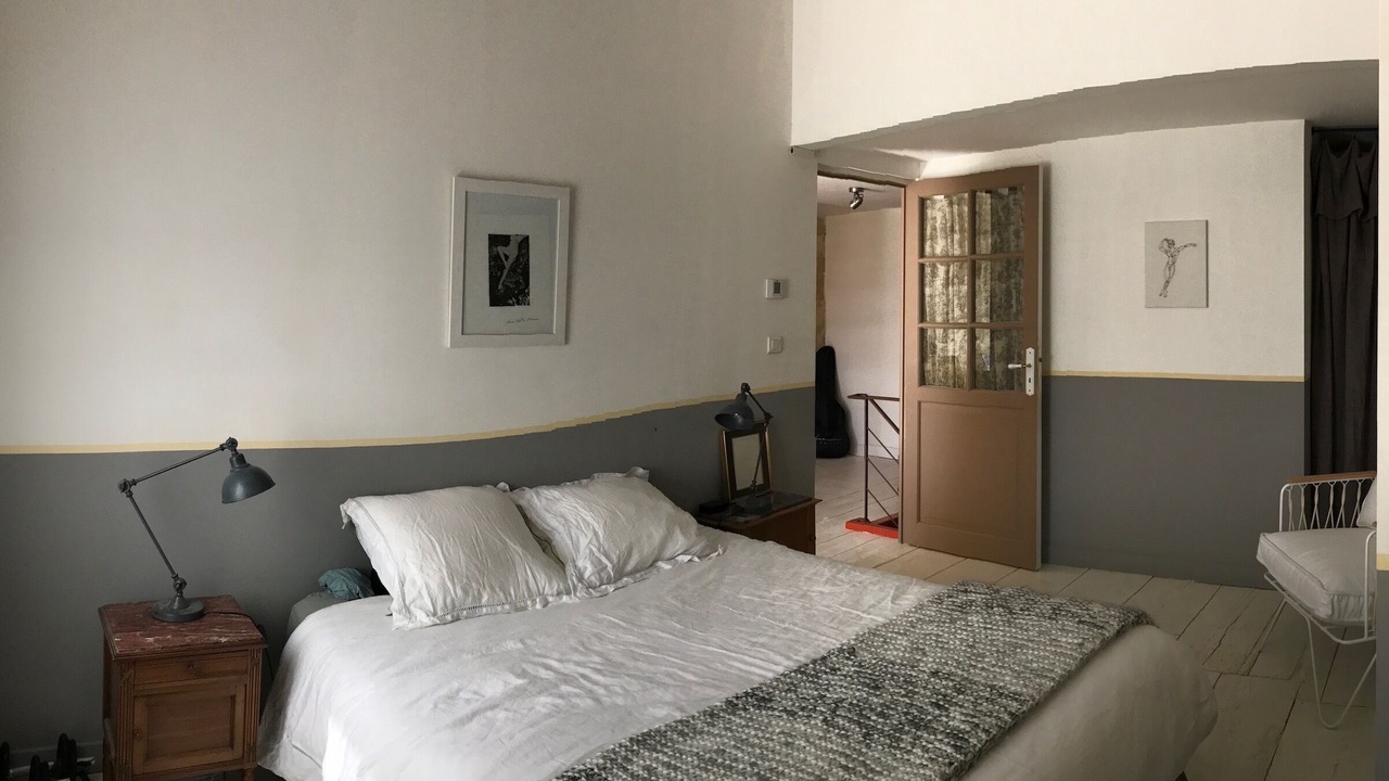 Photo of Bedroom in Aigues-Mortes Medieval City