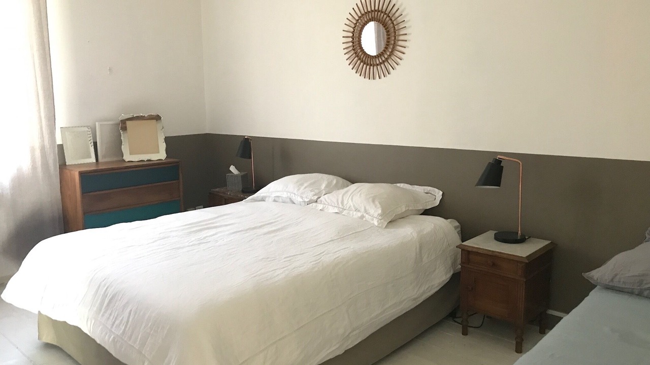 Photo of Bedroom in Aigues-Mortes Medieval City