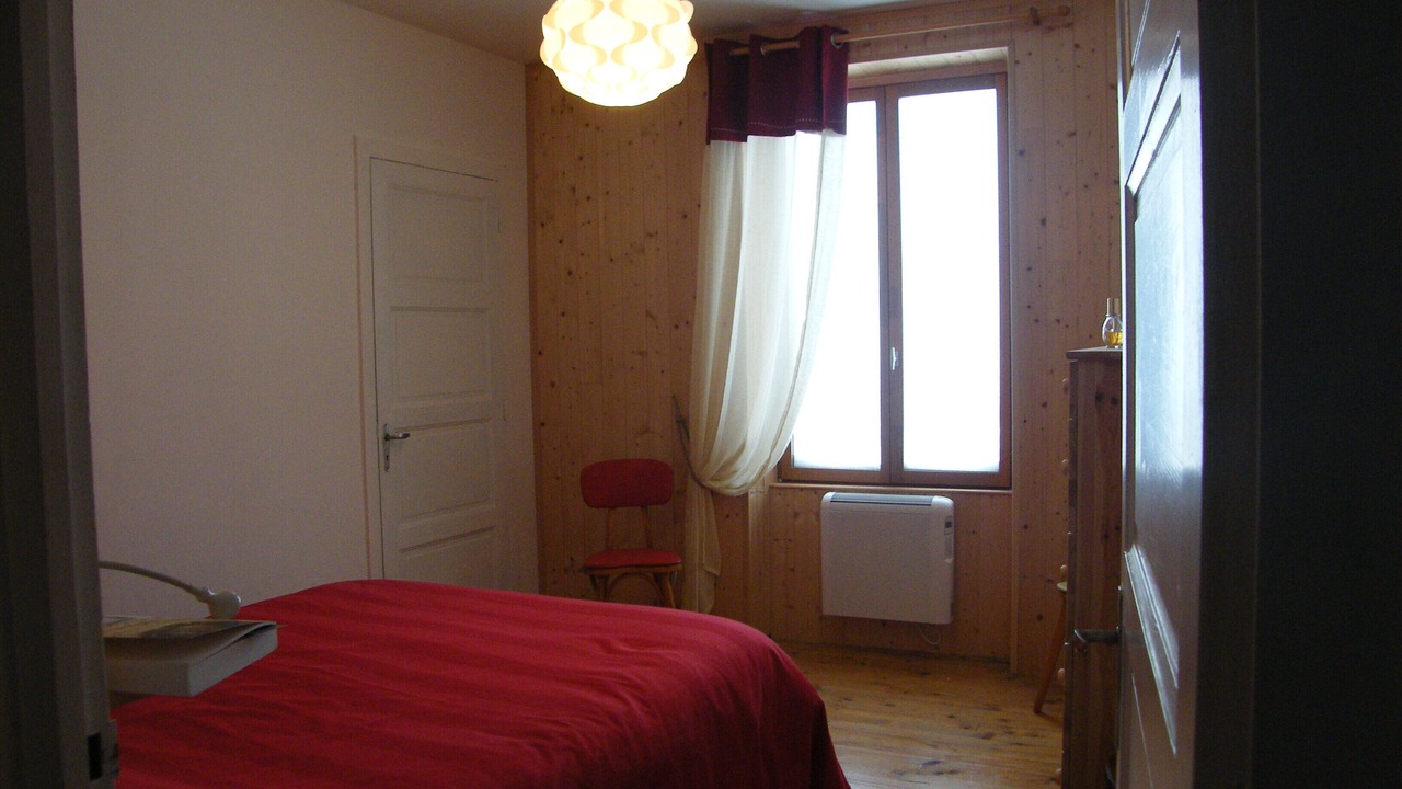 Photo of Bedroom in Saint-Donat
