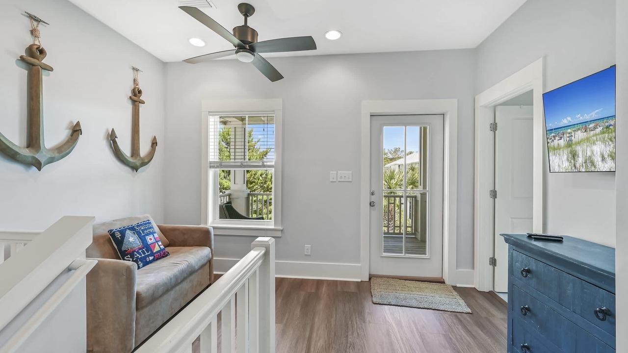 Photo of Livingroom in Seacrest Beach
