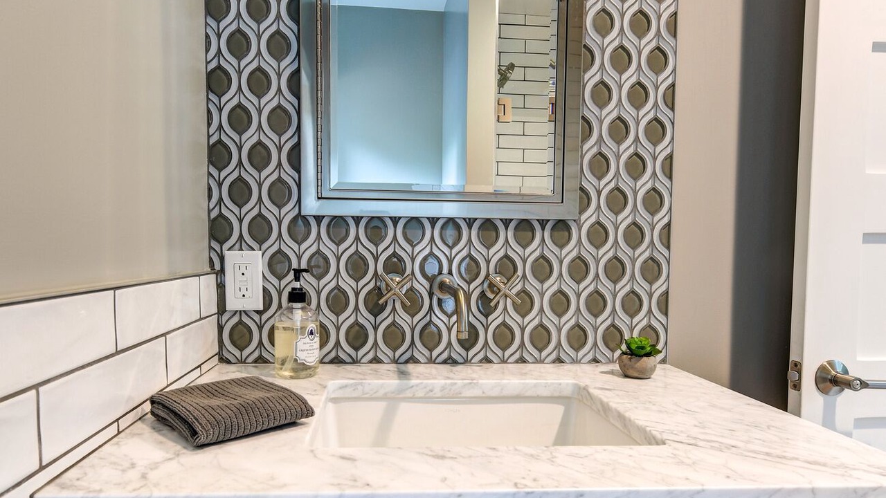Photo of Bathroom in Mapleton Hill