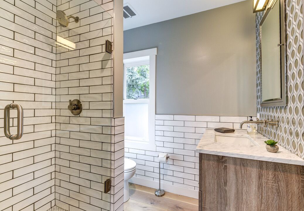 Photo of Bathroom in Mapleton Hill