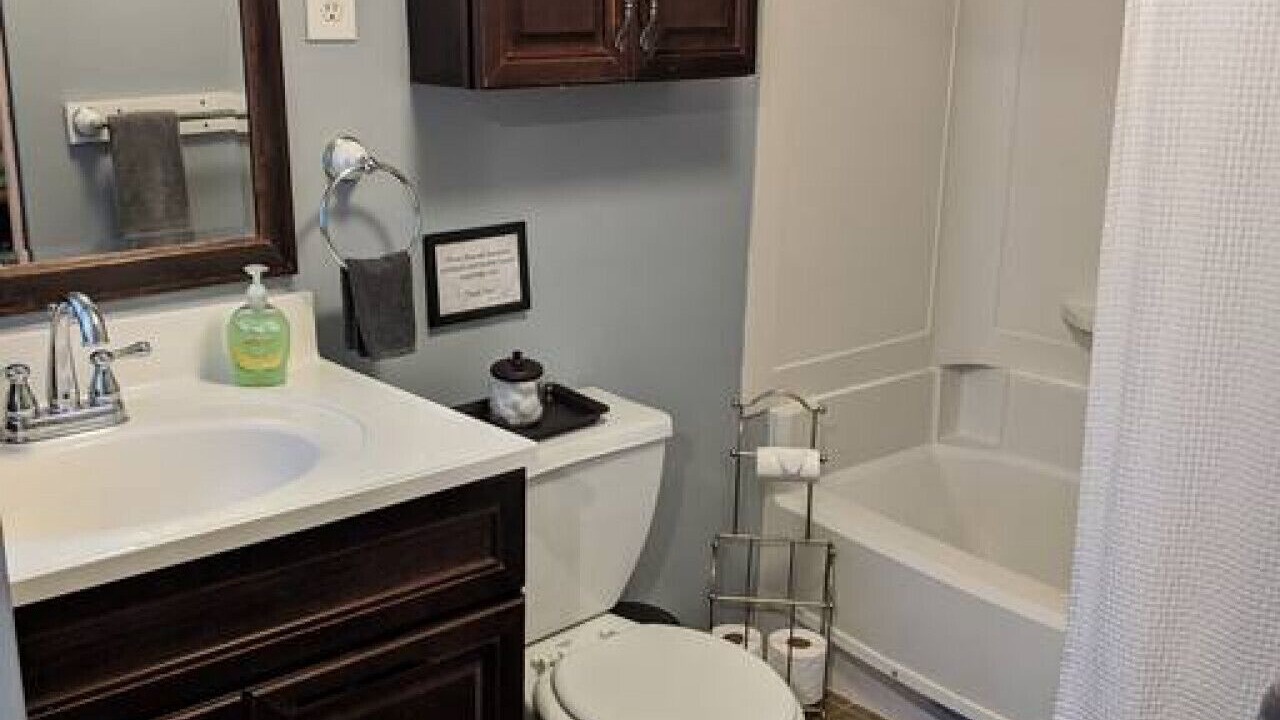 Photo of Bathroom in Livonia Center