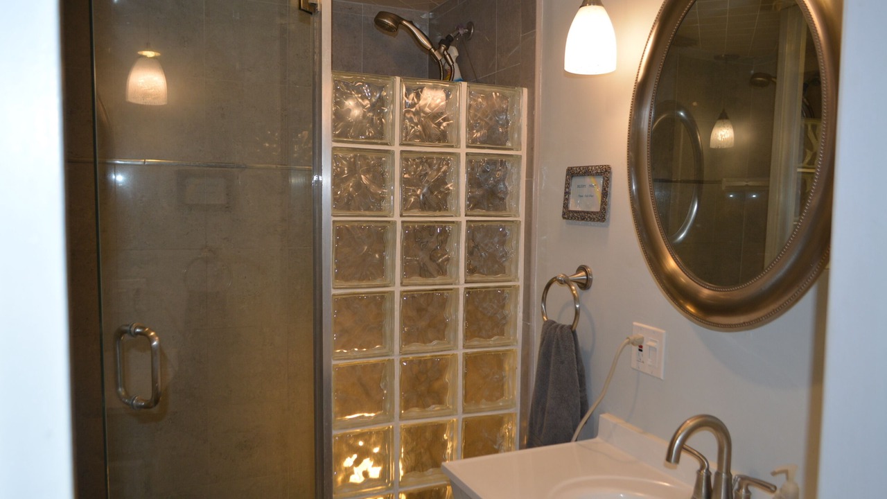 Photo of Bathroom in Highland