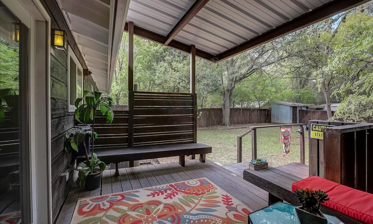 Photo of Patio Balcony in Parker Lane
