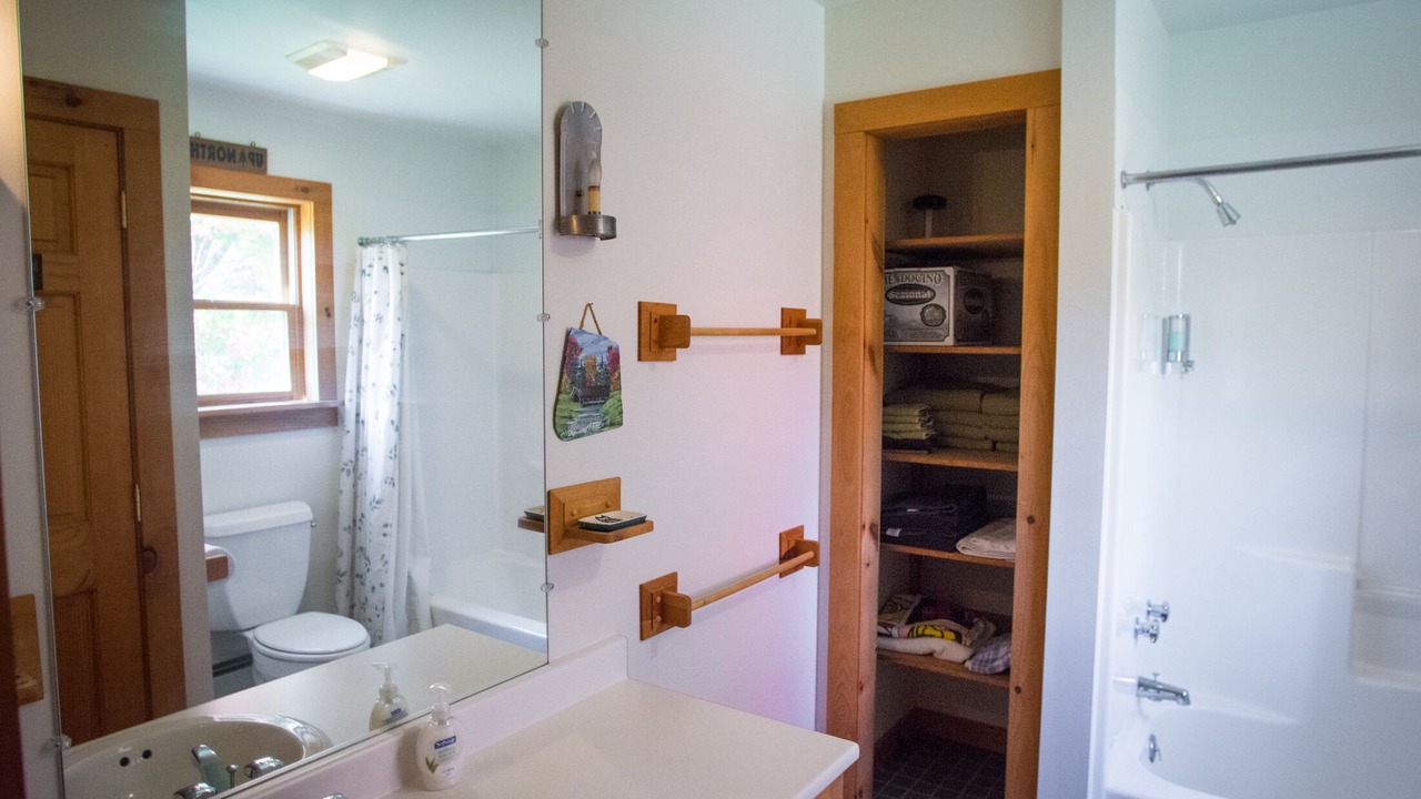 Photo of Bathroom in North Pole