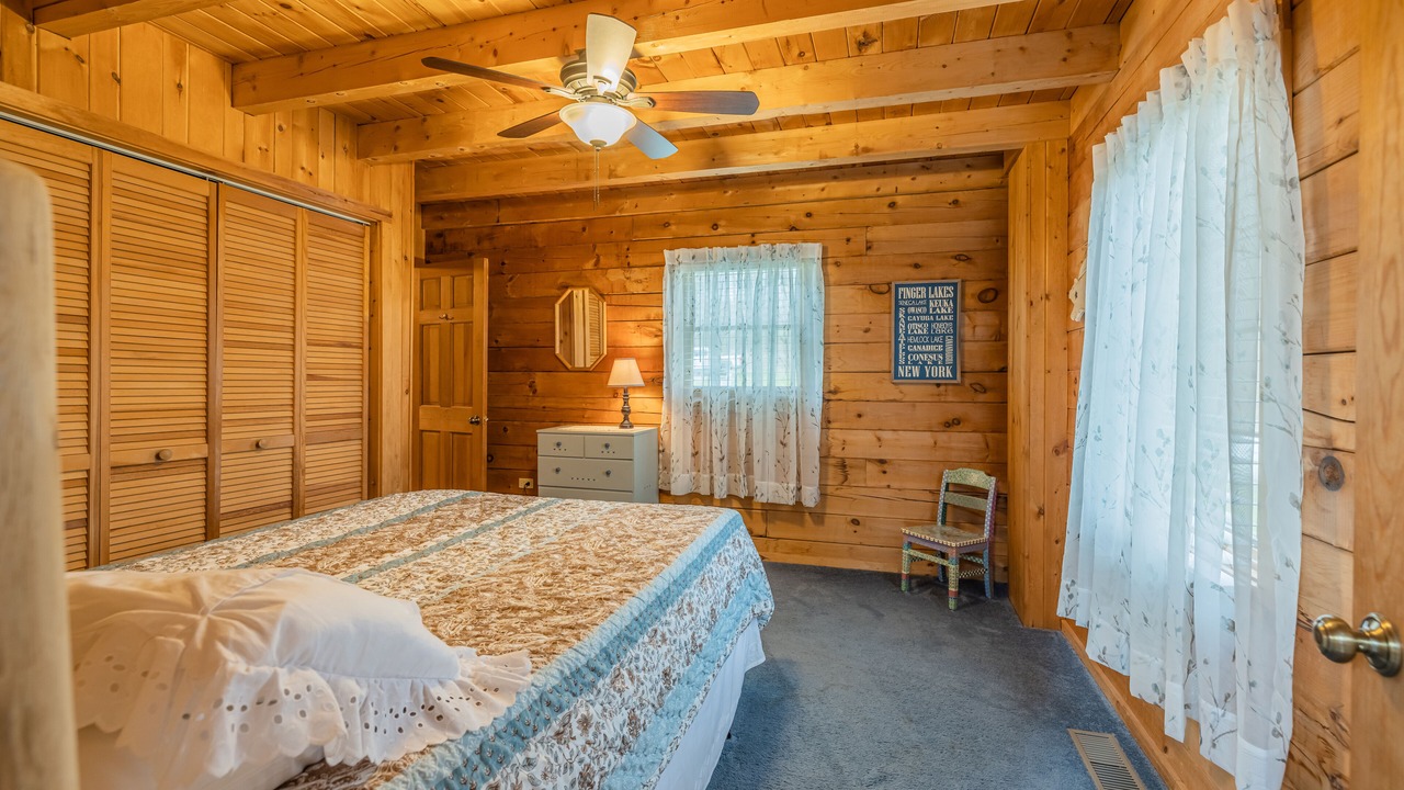 Photo of Bedroom in Town of Jerusalem