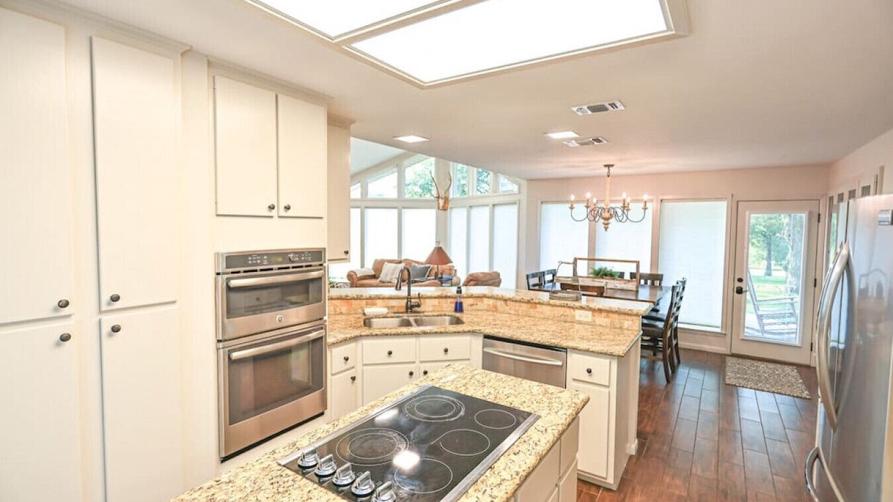 Photo of Kitchen in Schulenburg