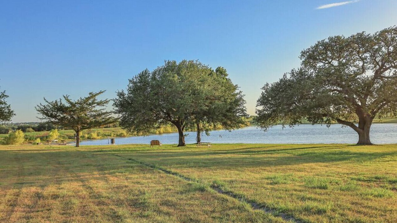 Photo of Others in Schulenburg