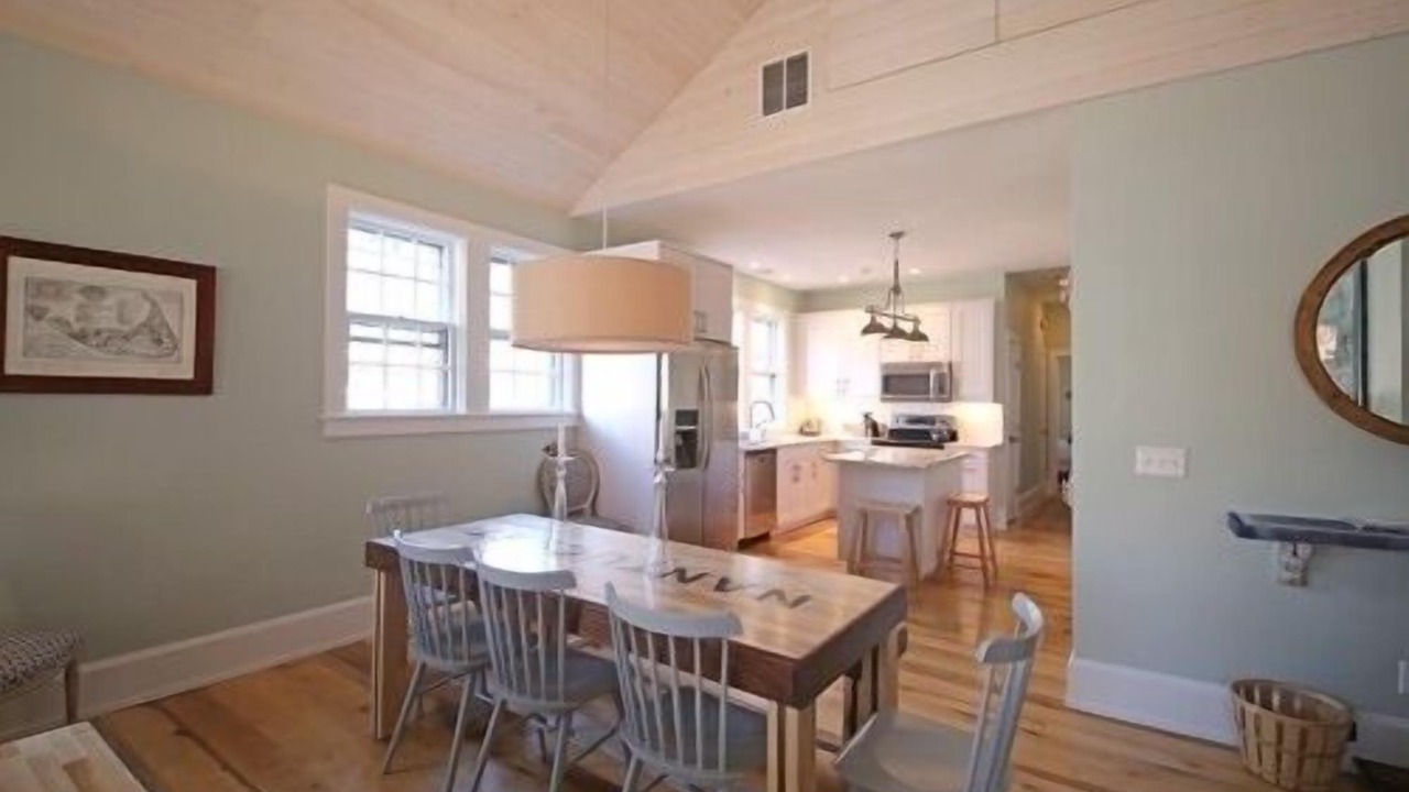 Photo of Livingroom in Nantucket Town
