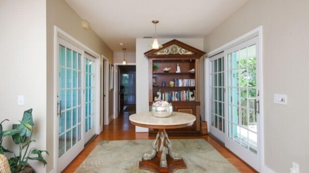 Photo of Others in Palm Island