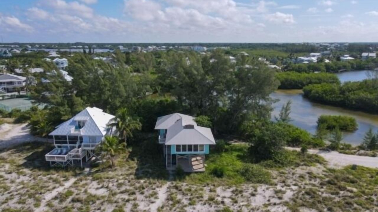 Photo of Outdoor in Palm Island