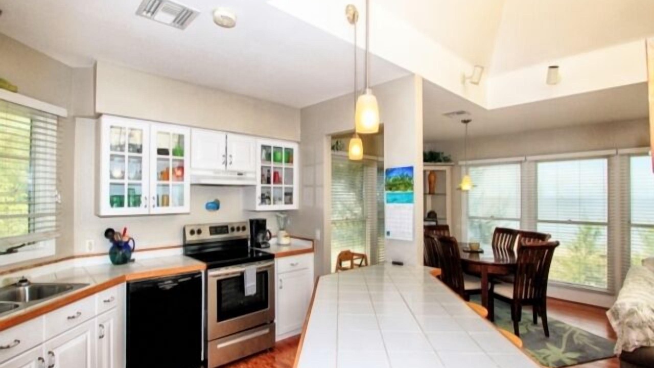 Photo of Kitchen in Palm Island
