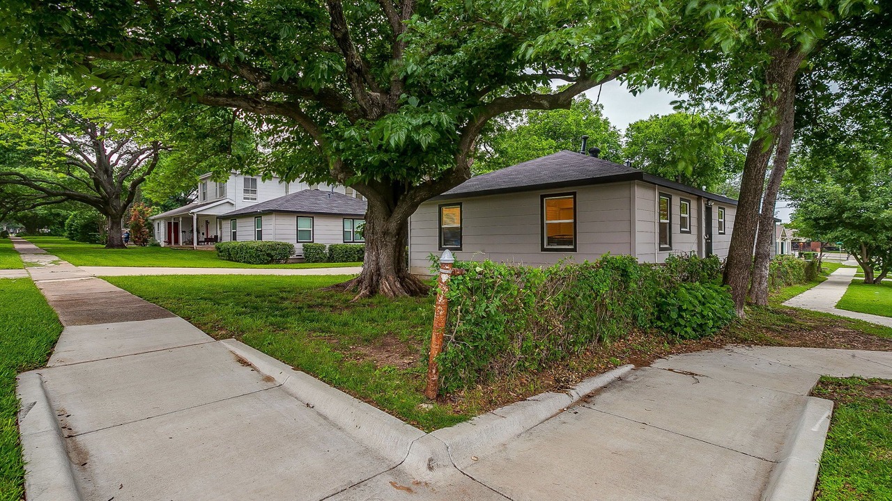 Photo of Outdoor in Arlington Heights