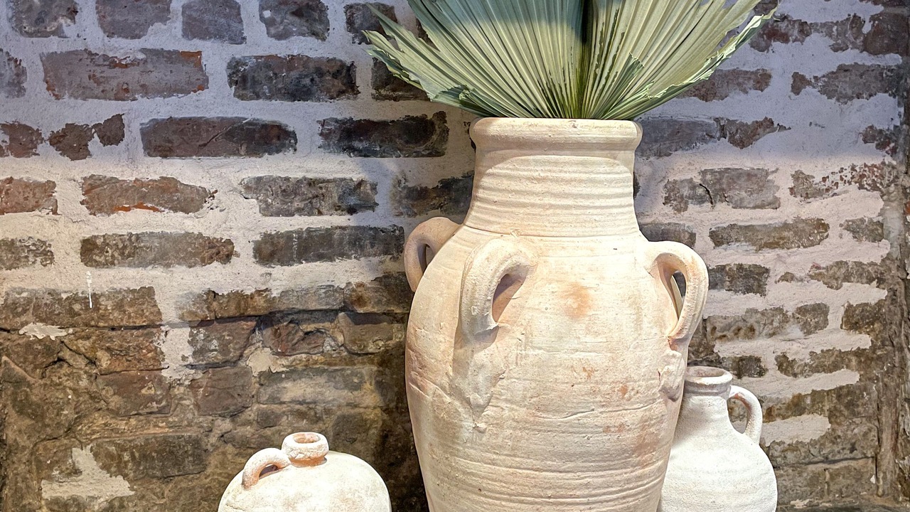 Photo of Livingroom in Arts/Warehouse District
