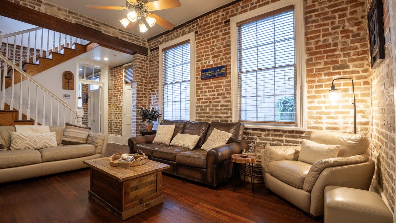 Photo of Bedroom in Arts/Warehouse District