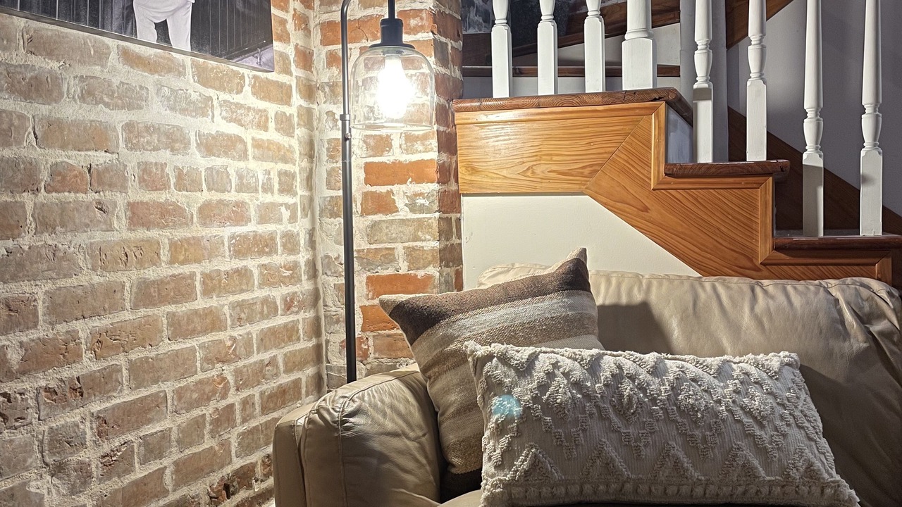 Photo of Bedroom in Arts/Warehouse District