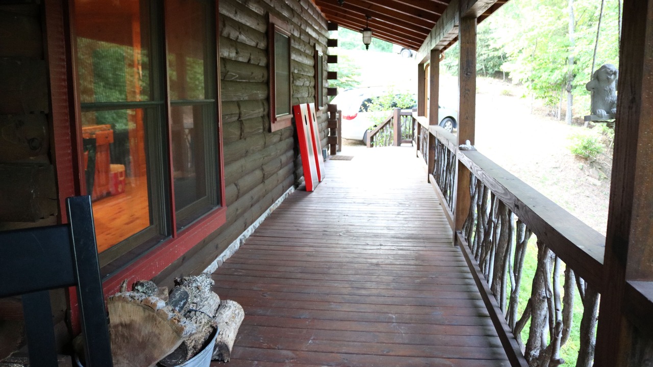 Photo of Patio Balcony in Blairsville