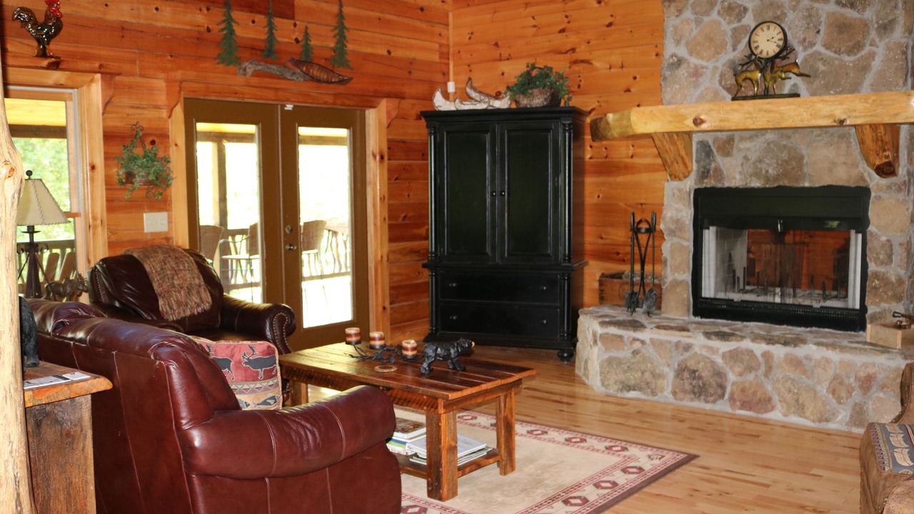 Photo of Livingroom in Blairsville