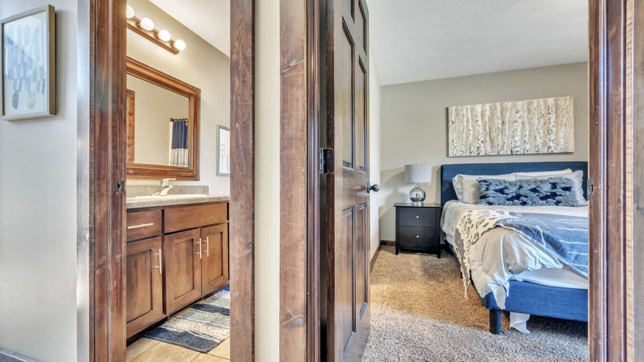 Photo of Bedroom in Spirit Lake