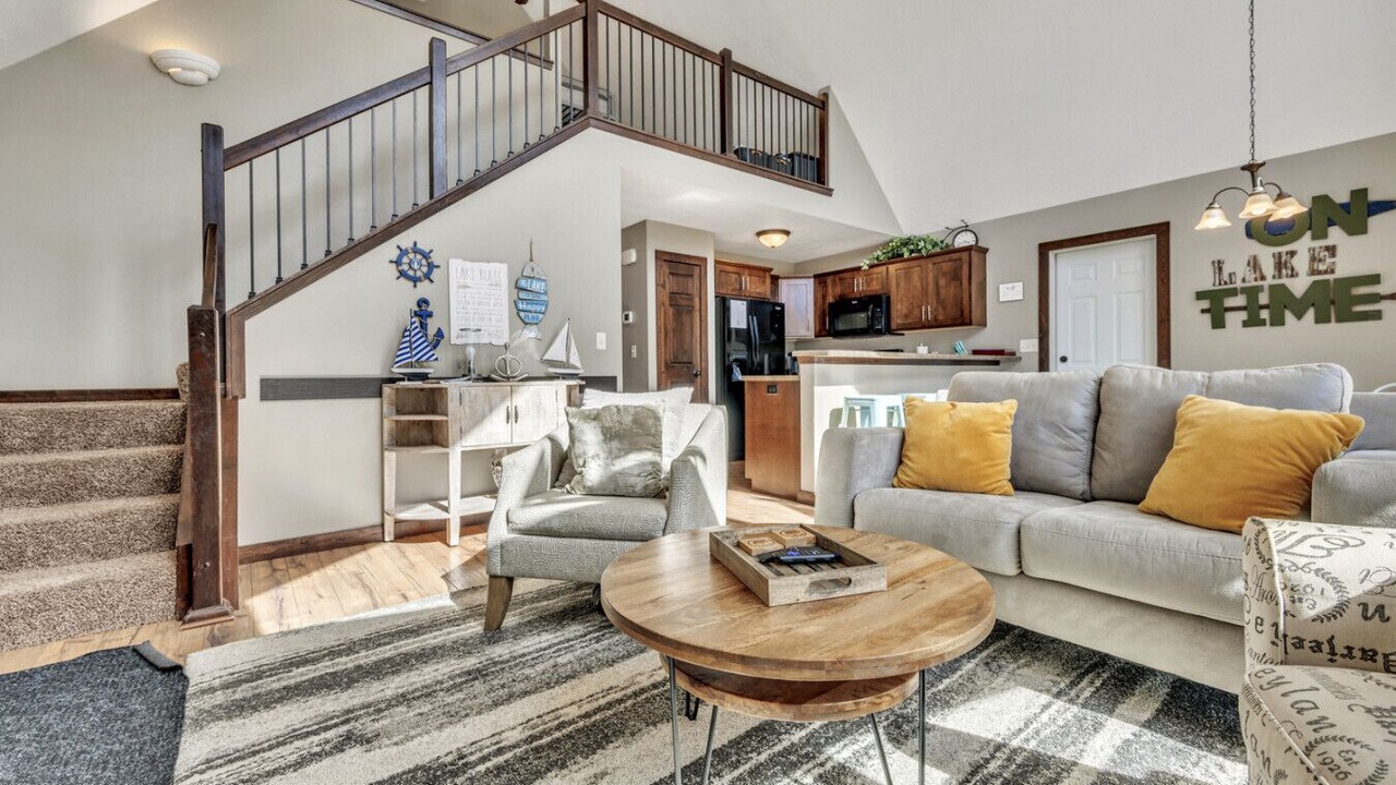 Photo of Livingroom in Spirit Lake