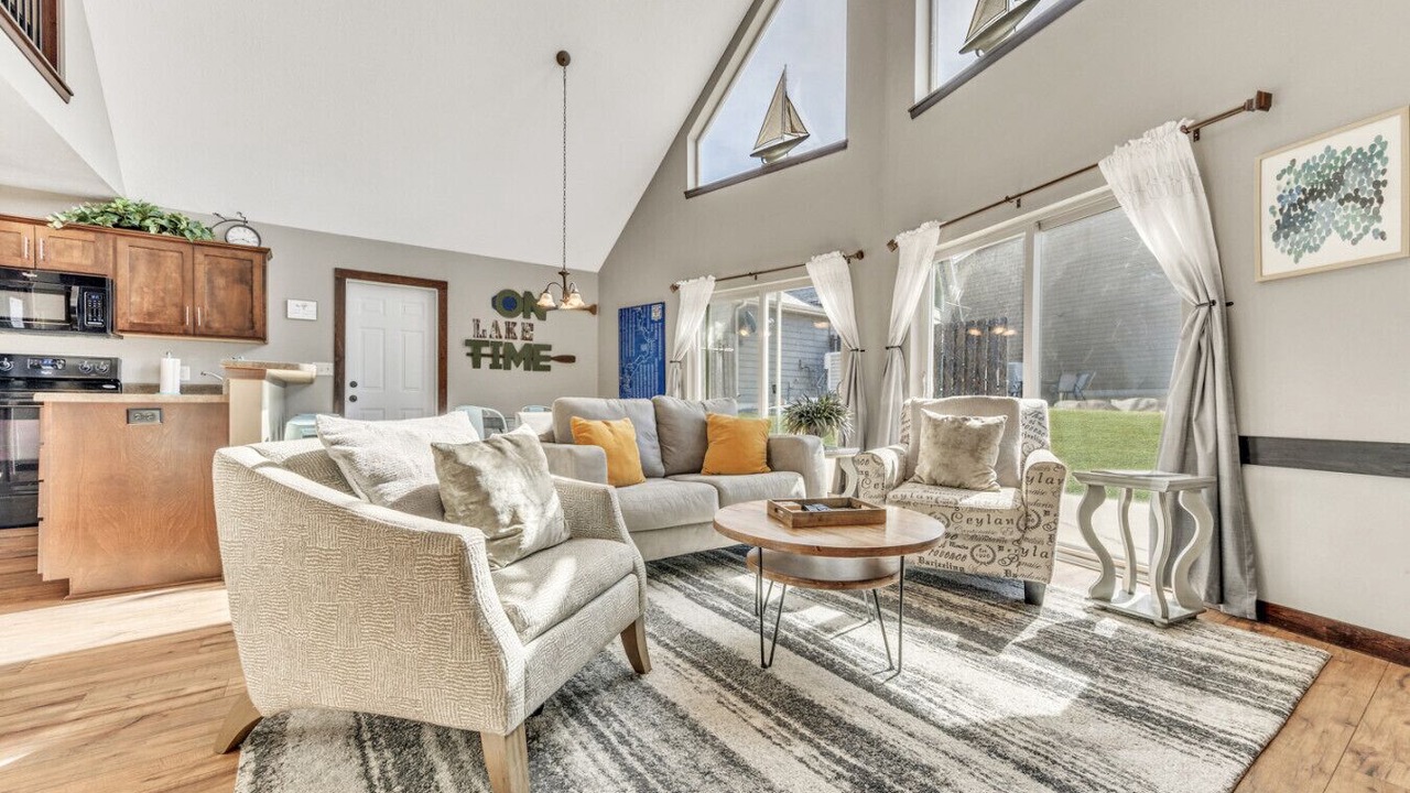 Photo of Livingroom in Spirit Lake
