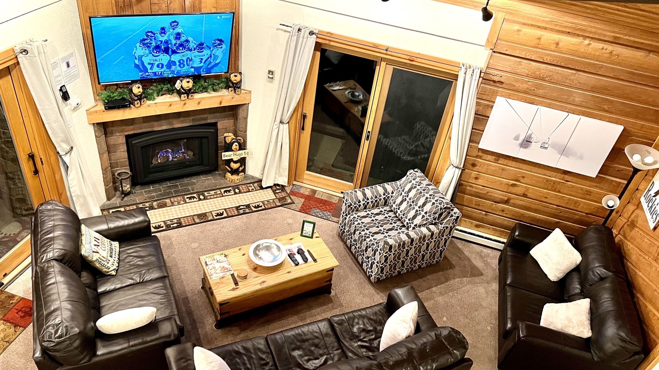 Photo of Bedroom in Four O'Clock