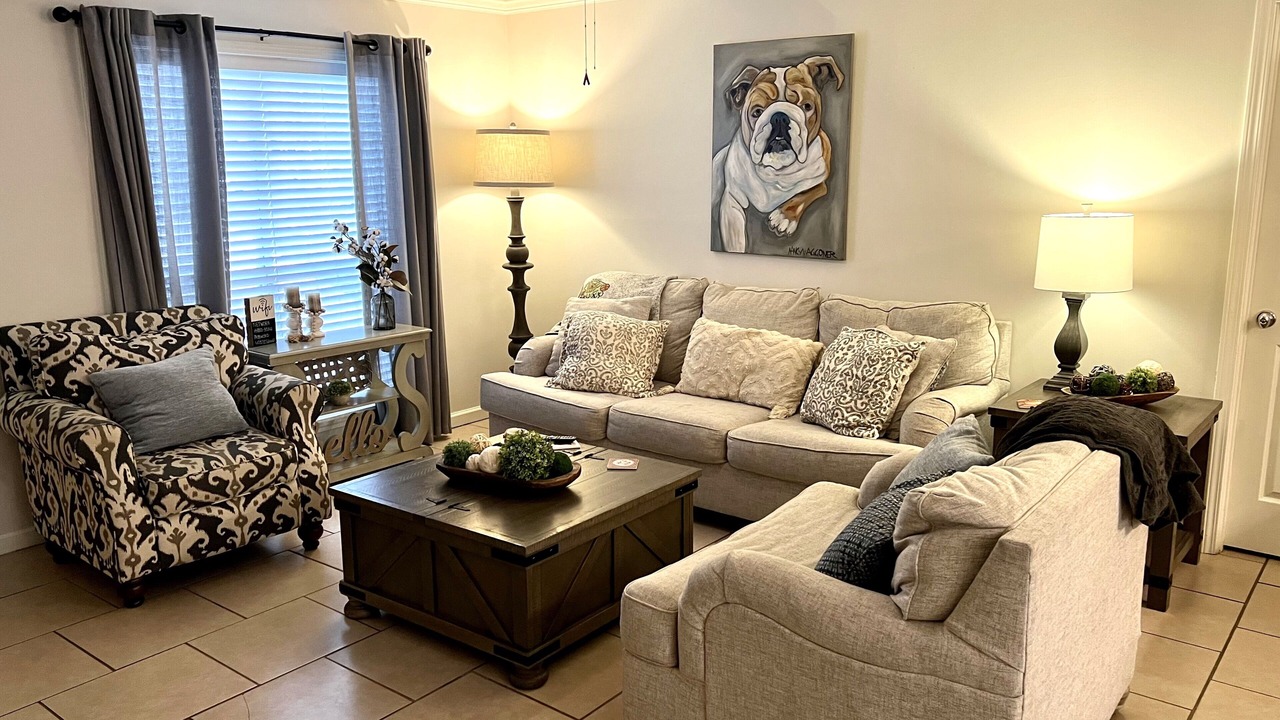 Photo of Livingroom in Starkville