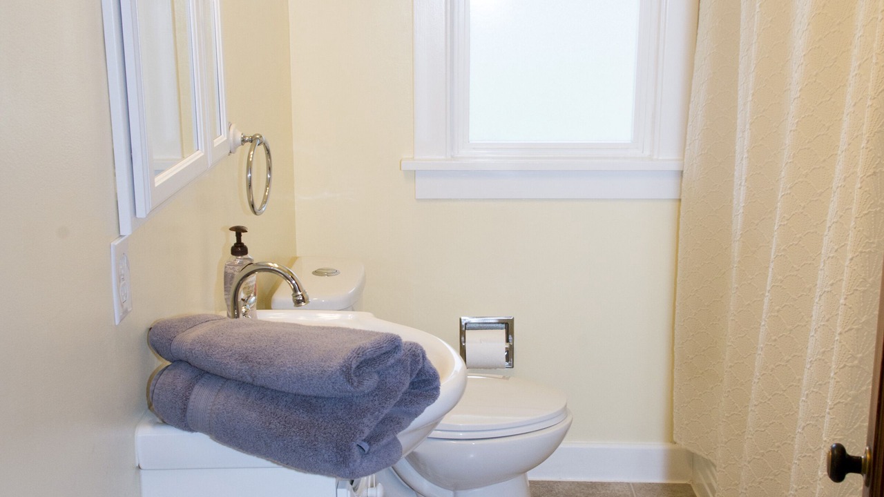 Photo of Bathroom in Yakima