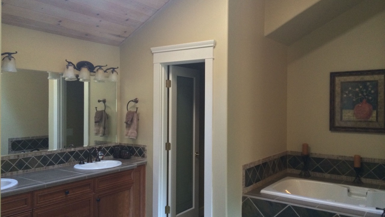 Photo of Bathroom in Deer Park